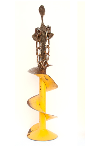 chain woman yellow skirt